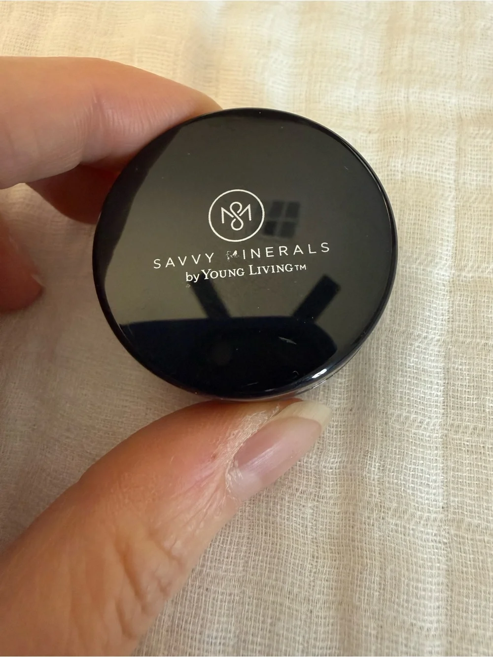 New Savvy Minerals by Young Living- Eyeliner Color - Jet Setter